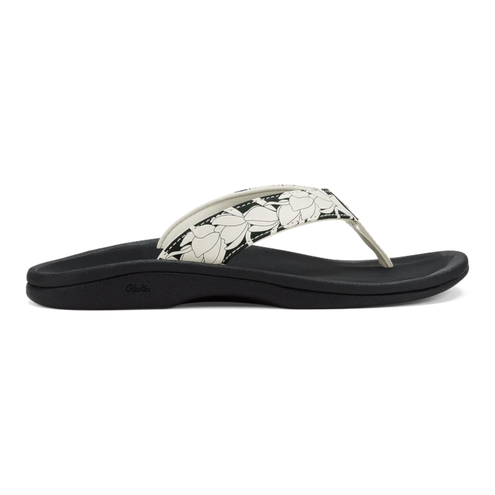 OluKai - Women's 'Ohana - Lava Rock/Pa'I / M / 6