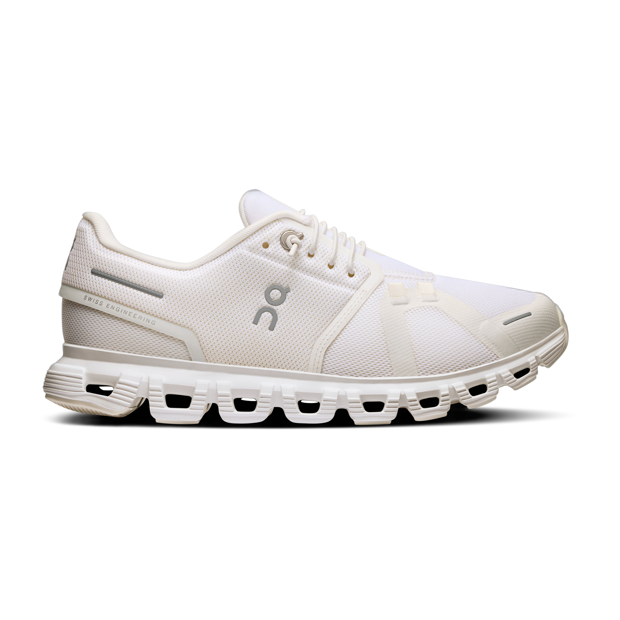 On Running - Women's Cloud 6 - White/White / M / 5