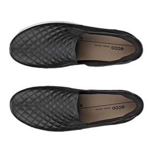 ECCO Soft 7