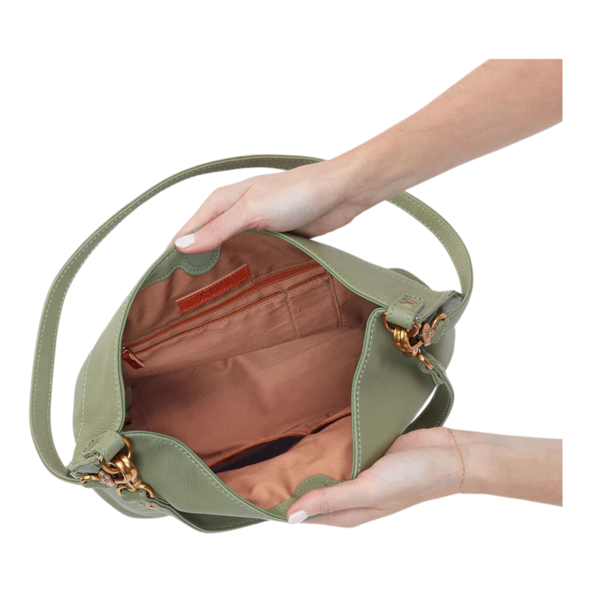 Pier Shoulder Bag