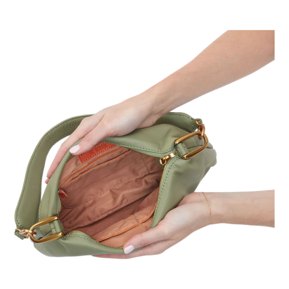 Advance Shoulder Bag