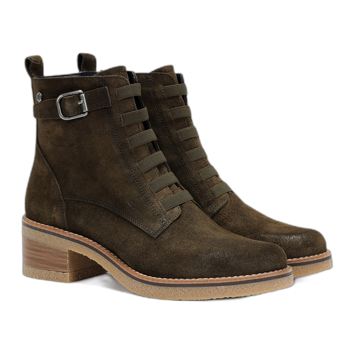 Lucero D8868