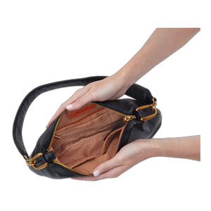 Advance Shoulder Bag