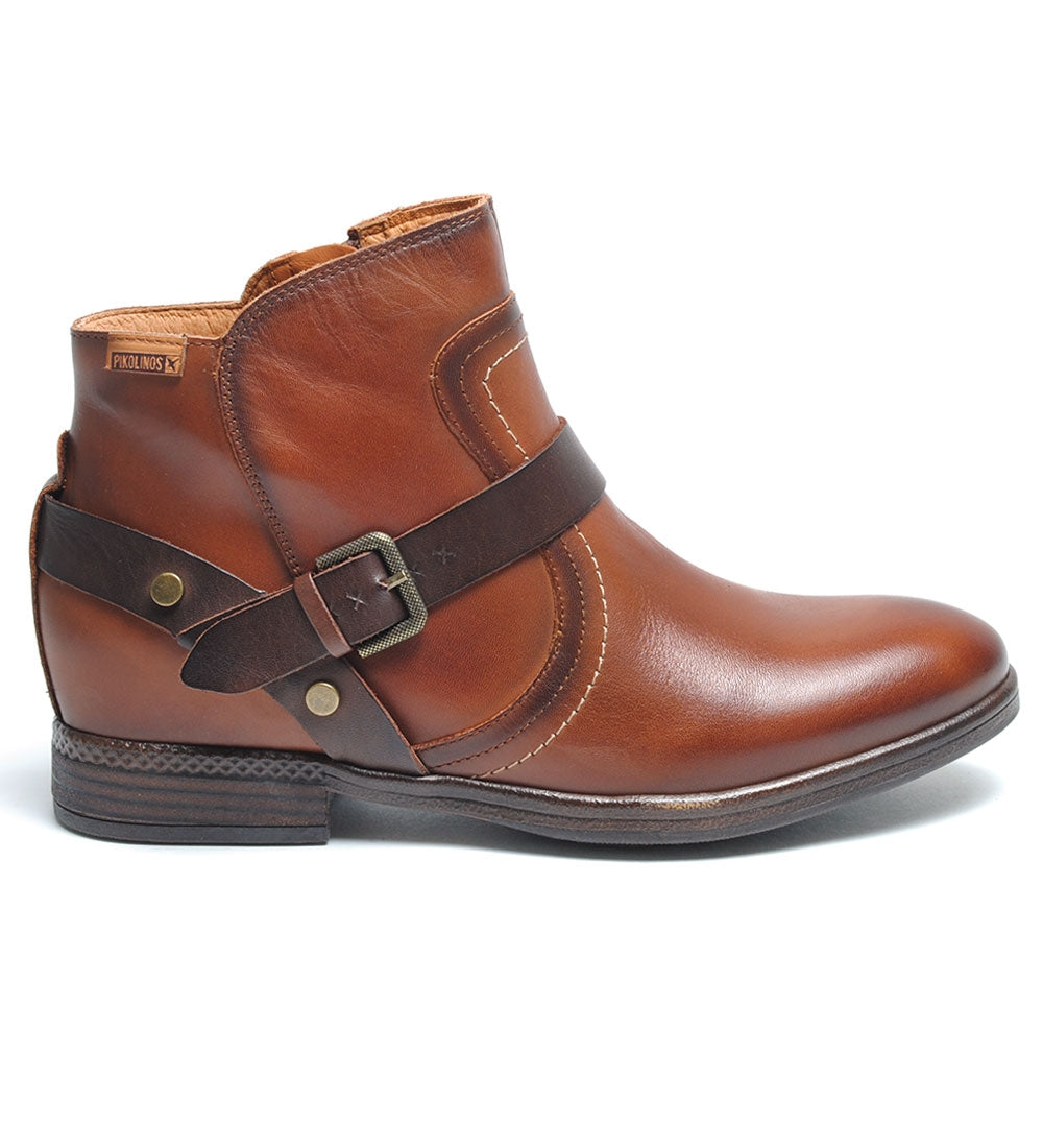 Ordino store bootie pikolinos